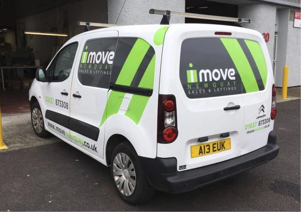 Van2